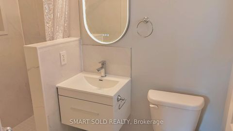 Photo 15 at 148 Castlehill Road, Maple, Vaughan