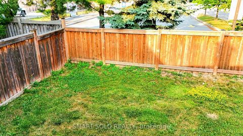 Photo 25 at 148 Castlehill Road, Maple, Vaughan