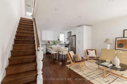 Photo 4 at 121 Galt Avenue, South Riverdale, Toronto