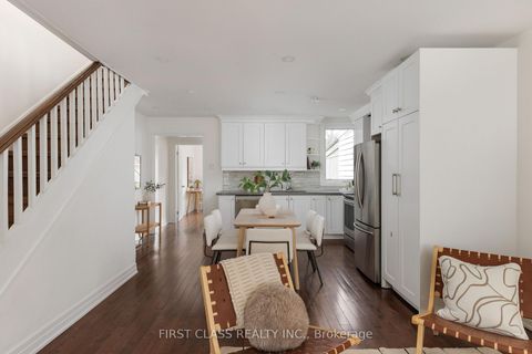 Photo 8 at 121 Galt Avenue, South Riverdale, Toronto