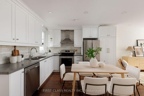 Photo 10 at 121 Galt Avenue, South Riverdale, Toronto