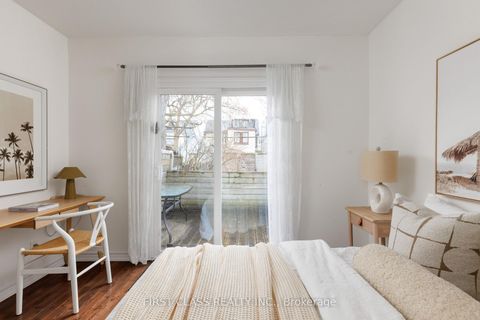 Photo 18 at 121 Galt Avenue, South Riverdale, Toronto