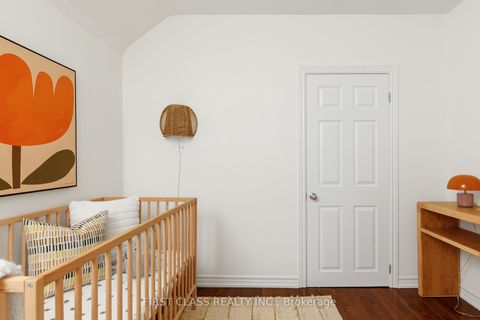 Photo 26 at 121 Galt Avenue, South Riverdale, Toronto