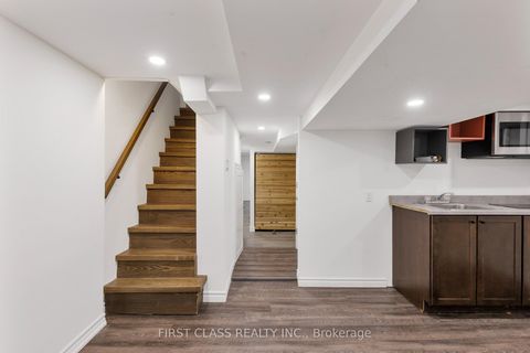 Photo 29 at 121 Galt Avenue, South Riverdale, Toronto