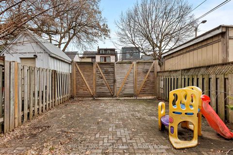 Photo 36 at 121 Galt Avenue, South Riverdale, Toronto