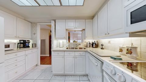 Photo 14 at 1210 - 65 Spring Garden Avenue, Willowdale East, Toronto