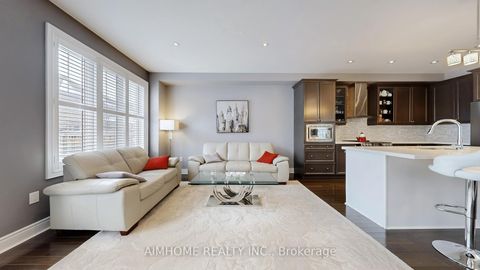 Photo 6 at 18 Bristlewood Crescent, Patterson, Vaughan