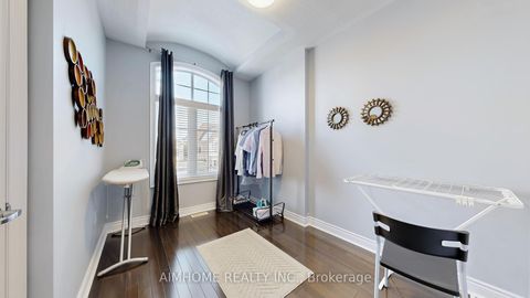 Photo 30 at 18 Bristlewood Crescent, Patterson, Vaughan