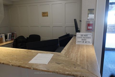 Photo 4 at 206 - 330 McCowan Road, Eglinton East, Toronto