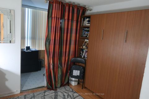 Photo 10 at 206 - 330 McCowan Road, Eglinton East, Toronto