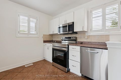 Photo 12 at 37 Brome Road, Maple Leaf, Toronto