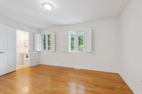 Photo 15 at 37 Brome Road, Maple Leaf, Toronto