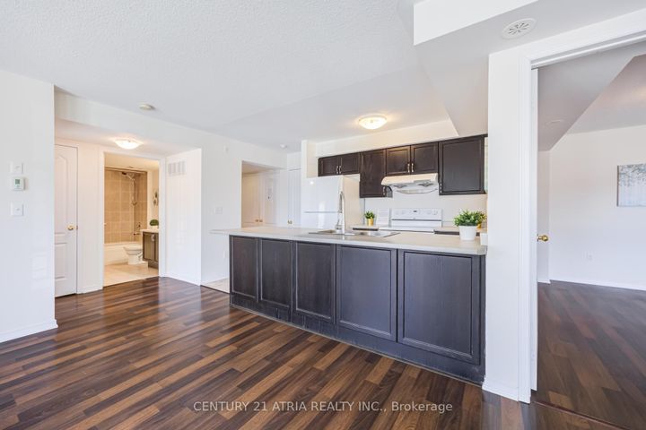 Photo 9 at 5 - 129 Isaac Devins Boulevard, Pelmo Park W5, Toronto