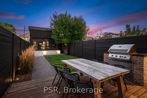 Photo 3 at 53 Palmerston Avenue, Bellwoods, Toronto