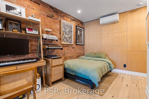 Photo 20 at 53 Palmerston Avenue, Bellwoods, Toronto