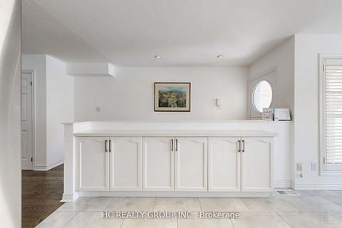 Photo 1 at 204B Finch Avenue E, Newtonbrook East, Toronto