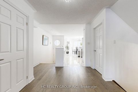 Photo 7 at 204B Finch Avenue E, Newtonbrook East, Toronto