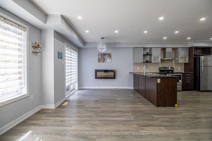 Photo 12 at 144 Crafter Crescent, Stoney Creek Mountain, Hamilton