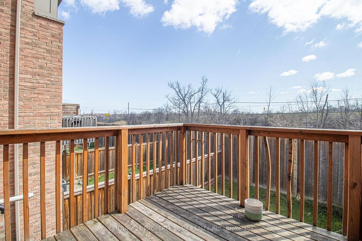 Photo 30 at 144 Crafter Crescent, Stoney Creek Mountain, Hamilton