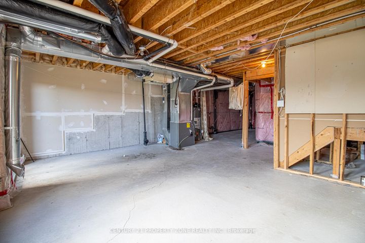 Photo 34 at 144 Crafter Crescent, Stoney Creek Mountain, Hamilton