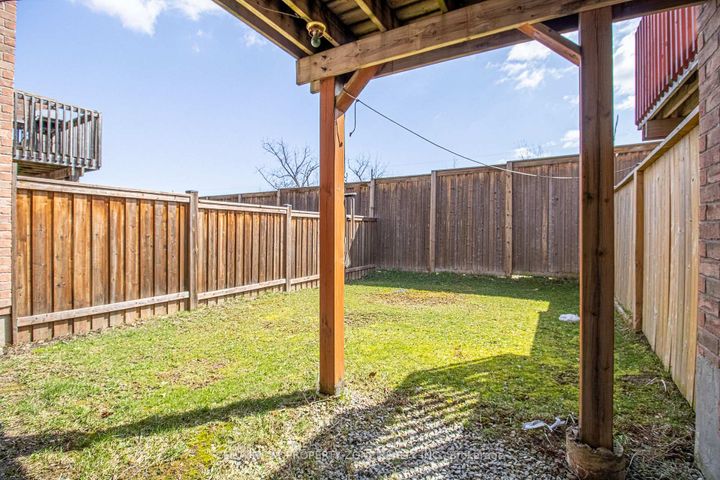 Photo 36 at 144 Crafter Crescent, Stoney Creek Mountain, Hamilton