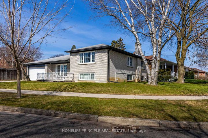Photo 3 at 101 Renault Crescent, Humber Heights, Toronto