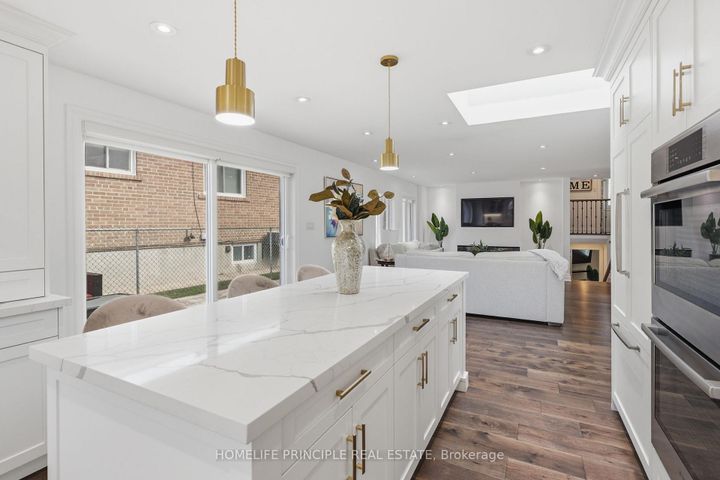 Photo 16 at 101 Renault Crescent, Humber Heights, Toronto