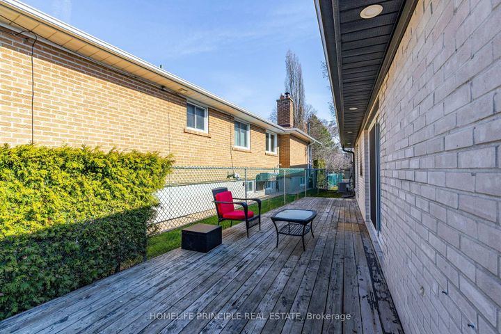 Photo 34 at 101 Renault Crescent, Humber Heights, Toronto