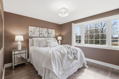 Photo 25 at 101 Renault Crescent, Humber Heights, Toronto