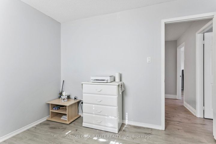 Photo 24 at 5824 Prairie Circle, Lisgar, Mississauga