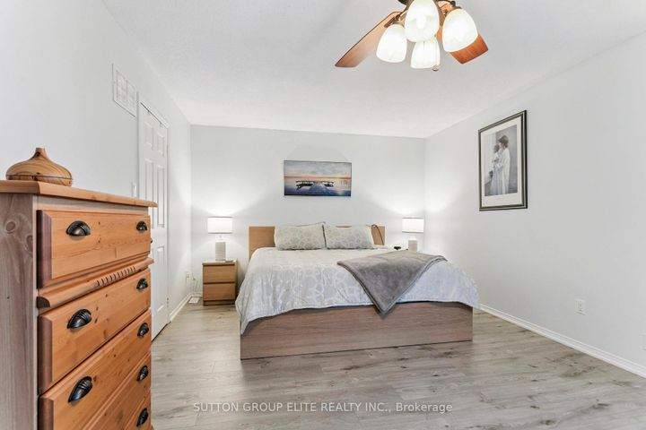 Photo 30 at 5824 Prairie Circle, Lisgar, Mississauga