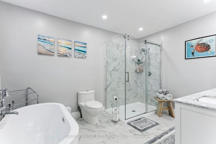 Photo 34 at 5824 Prairie Circle, Lisgar, Mississauga