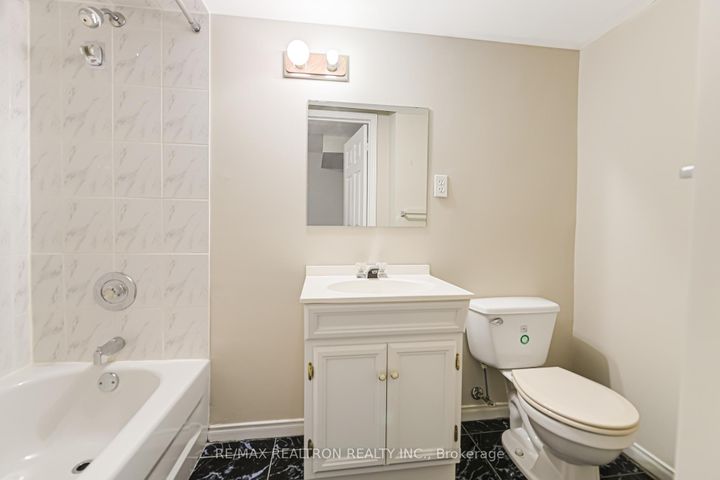 Photo 42 at 78 Soho Crescent, Markville, Markham