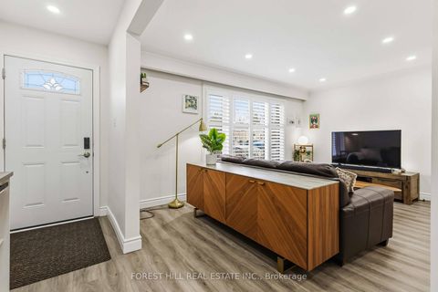 Photo 3 at 23 Japonica Road, Maryvale, Toronto