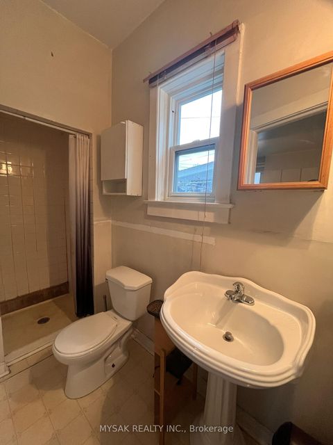 Photo 7 at 269 Sammon Avenue, East York, Toronto