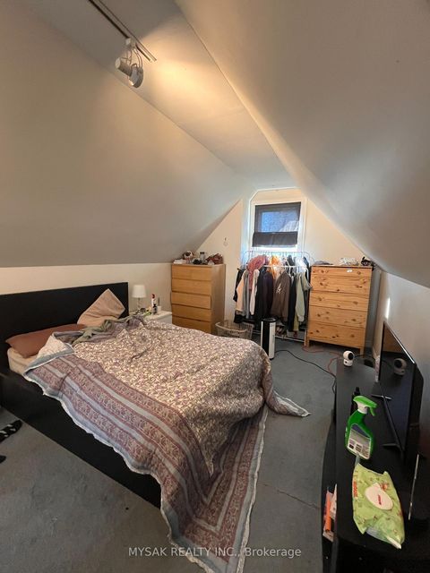 Photo 9 at 269 Sammon Avenue, East York, Toronto