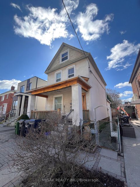 Photo 23 at 269 Sammon Avenue, East York, Toronto