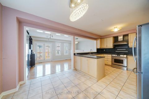 Photo 7 at 60 Harmony Road, Patterson, Vaughan