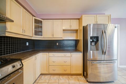 Photo 13 at 60 Harmony Road, Patterson, Vaughan