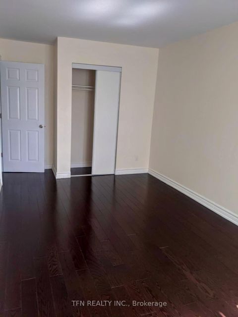 Photo 10 at 67 - 121 L'amoreaux Drive, L'Amoreaux, Toronto