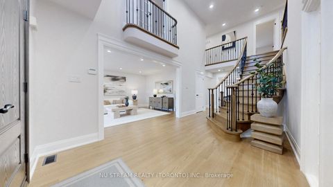 Photo 23 at 7 Boake Trail, Bayview Hill, Richmond Hill