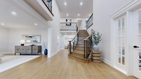 Photo 24 at 7 Boake Trail, Bayview Hill, Richmond Hill