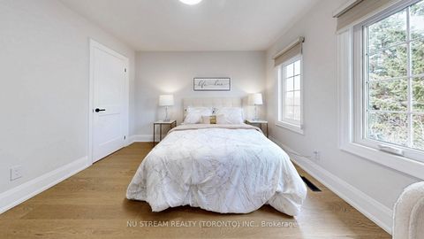 Photo 38 at 7 Boake Trail, Bayview Hill, Richmond Hill