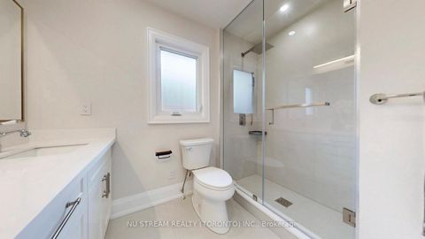 Photo 40 at 7 Boake Trail, Bayview Hill, Richmond Hill