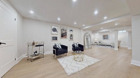 Photo 44 at 7 Boake Trail, Bayview Hill, Richmond Hill