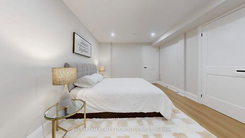 Photo 46 at 7 Boake Trail, Bayview Hill, Richmond Hill