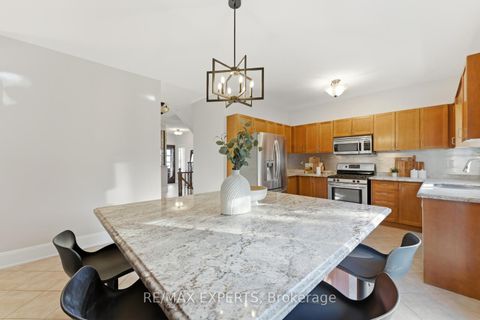 Photo 9 at 219 Regency View Heights, Rural Vaughan, Vaughan