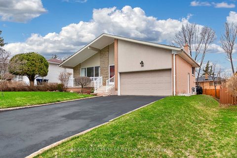 Photo 3 at 38 Colonnade Road, Steeles, Toronto