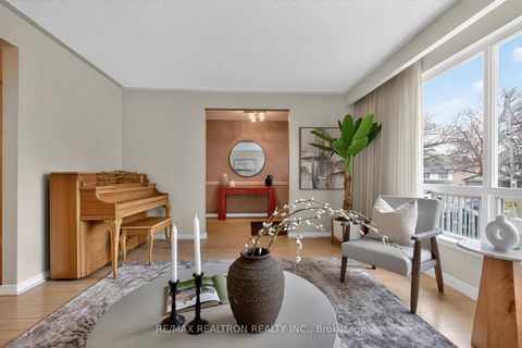 Photo 10 at 38 Colonnade Road, Steeles, Toronto
