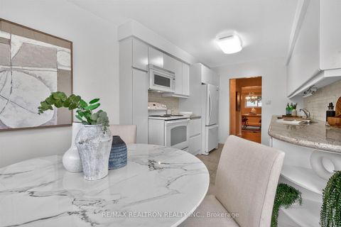 Photo 17 at 38 Colonnade Road, Steeles, Toronto